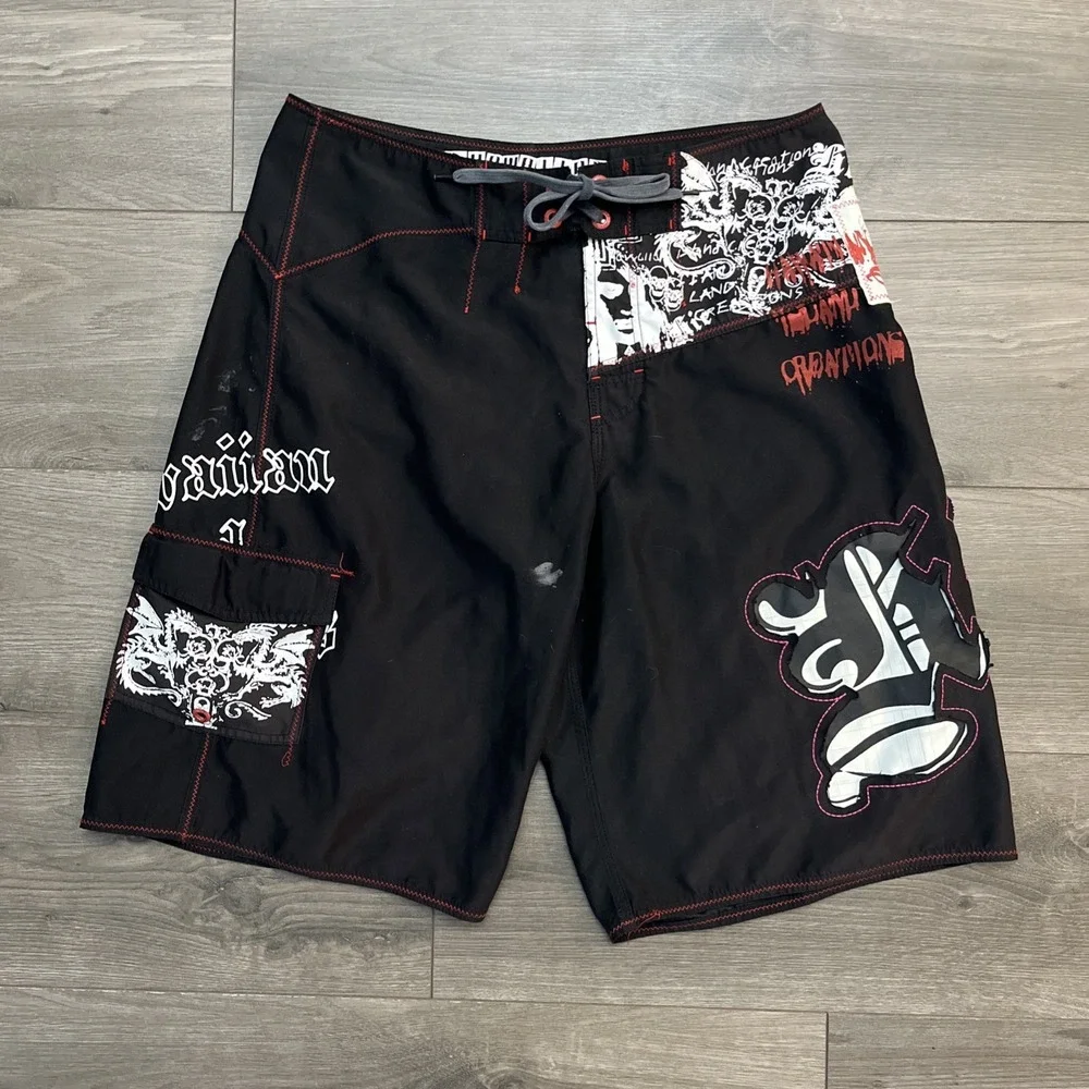 HIC Hawaiian Island Creations Boardshorts Sz 31 Black White Red Skull